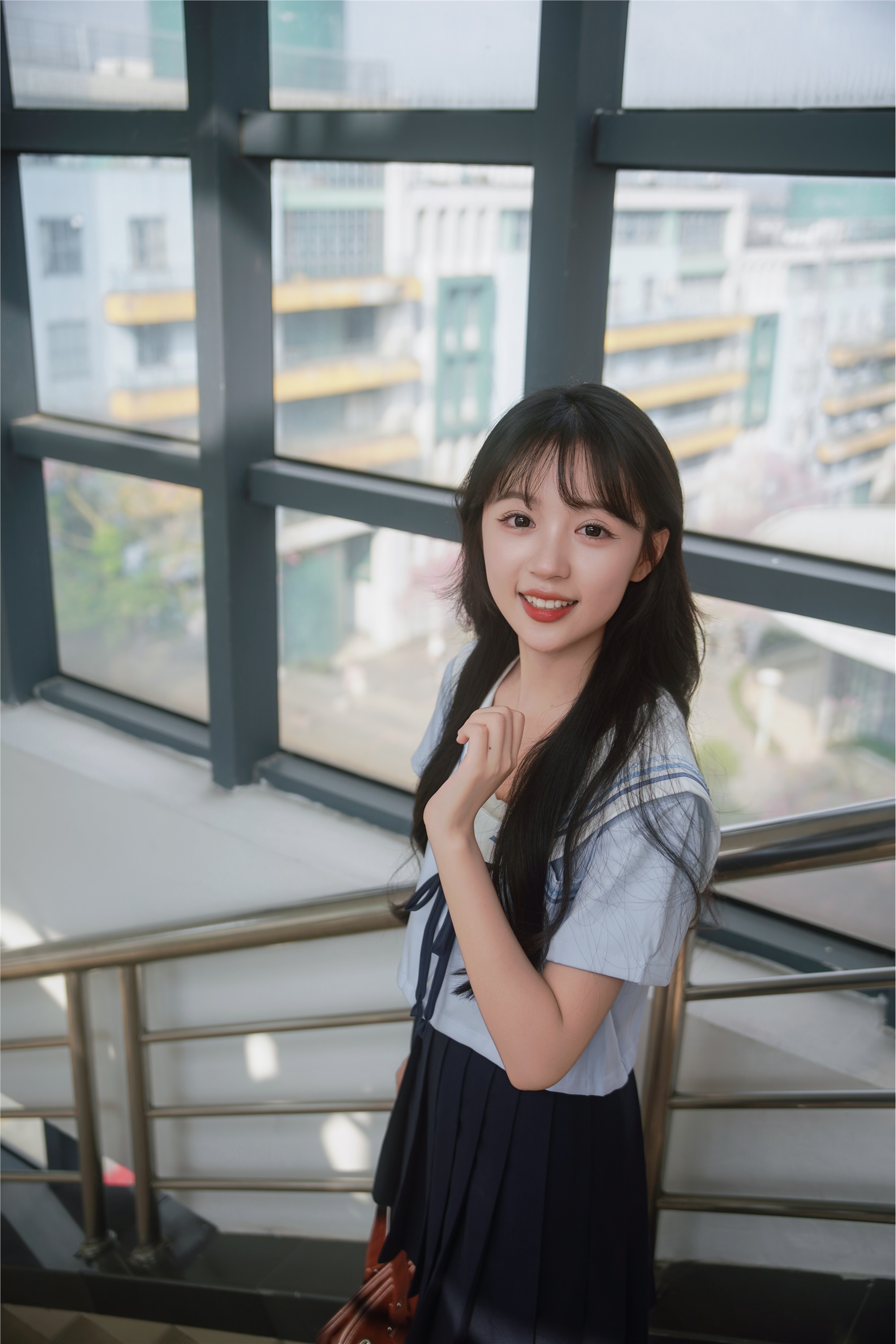 YITUYU艺图语 2025.01.18 粉色的恋爱季 小鱼